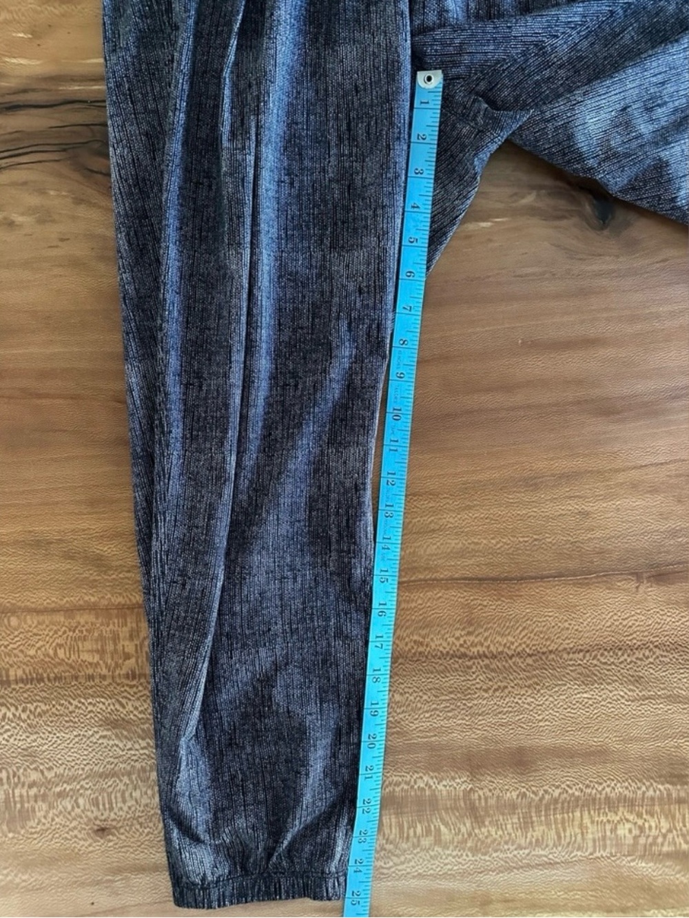 Lululemon Rollin' With My Omies Pant Joggers
Burlap Texture Black Dune/Black S:8 - Picture 7 of 16